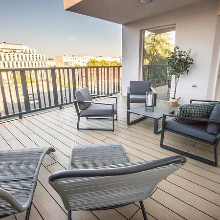 Navigare Apartman *